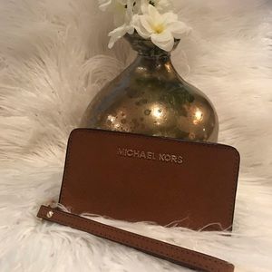 Authentic Michael Kors  phone case / wallet